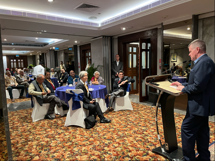 India-Paparo-speaking