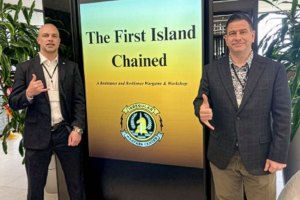 Dr. Sam Mullins (left) and Dr. Lumpy Lumbaca (right) at the Workshop